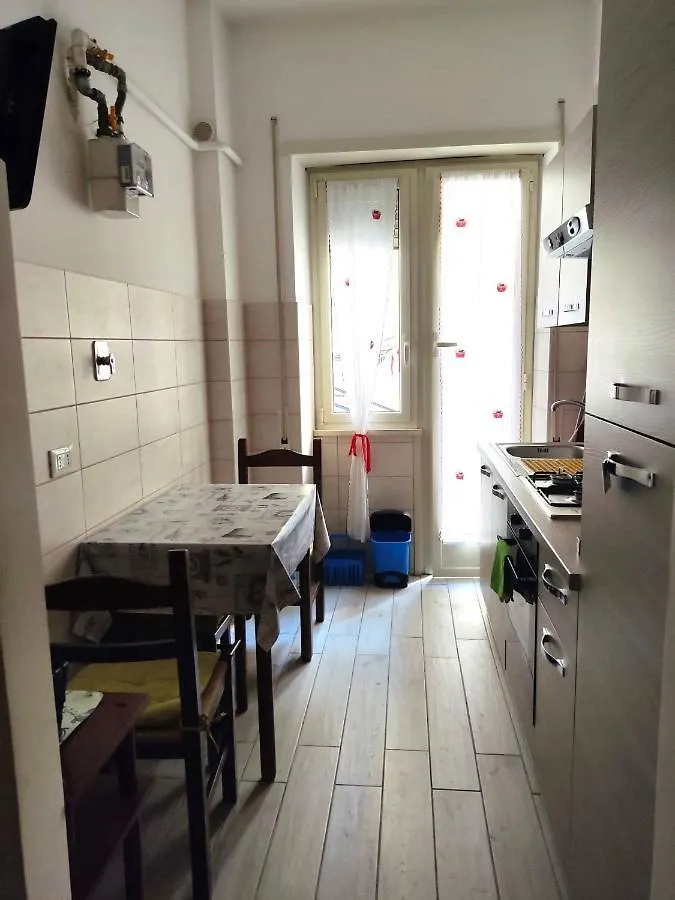 Distretto 14 Rzym Apartament